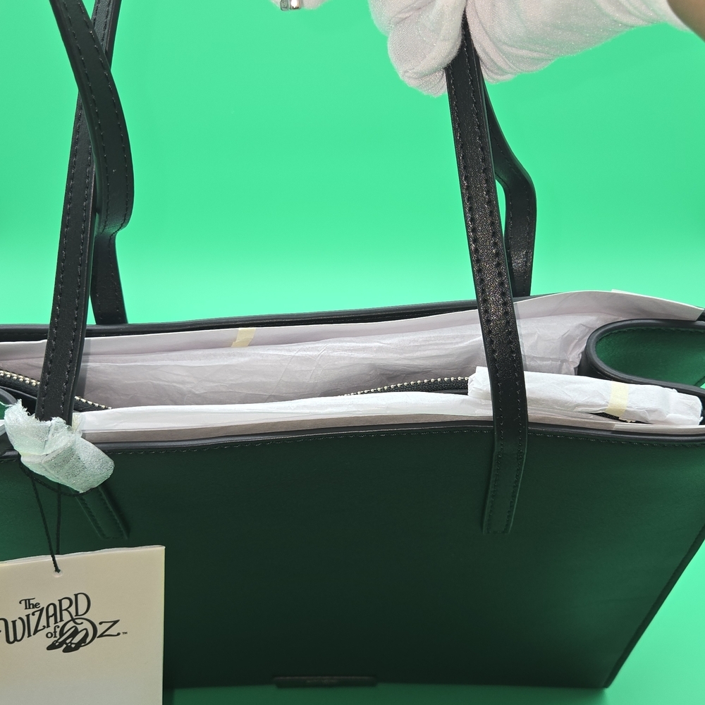 Marc Jacobs 2025 Wizard Of Oz Collection Black and Green Tote Bag - Picture 4 of 7